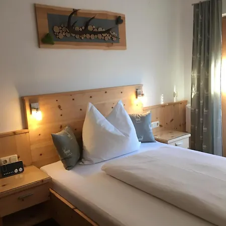 Koessler, Appartementhaus *