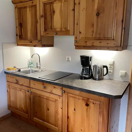 Koessler, Appartementhaus Apartmán