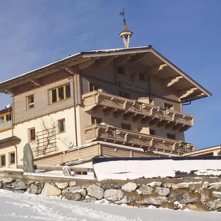 דירה Koessler, Appartementhaus באד הופגסטין